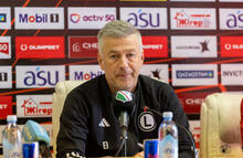  Edward Iordanescu Trening przed meczem z FK Aktobe