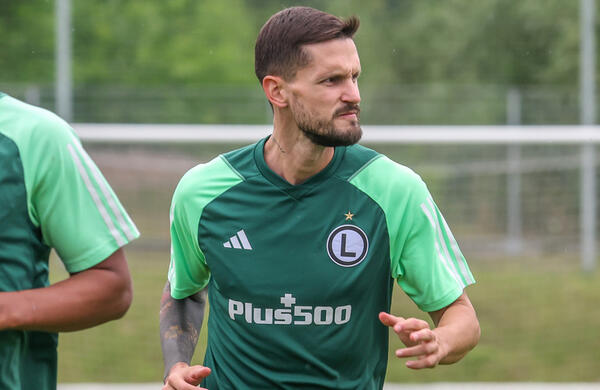 Petar Stojanović rozpoczął treningi z Legią