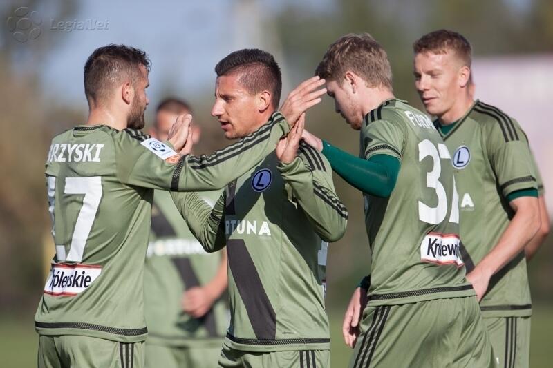 News: Świt - Legia 0:6 (0:3) - Atrakcyjny początek