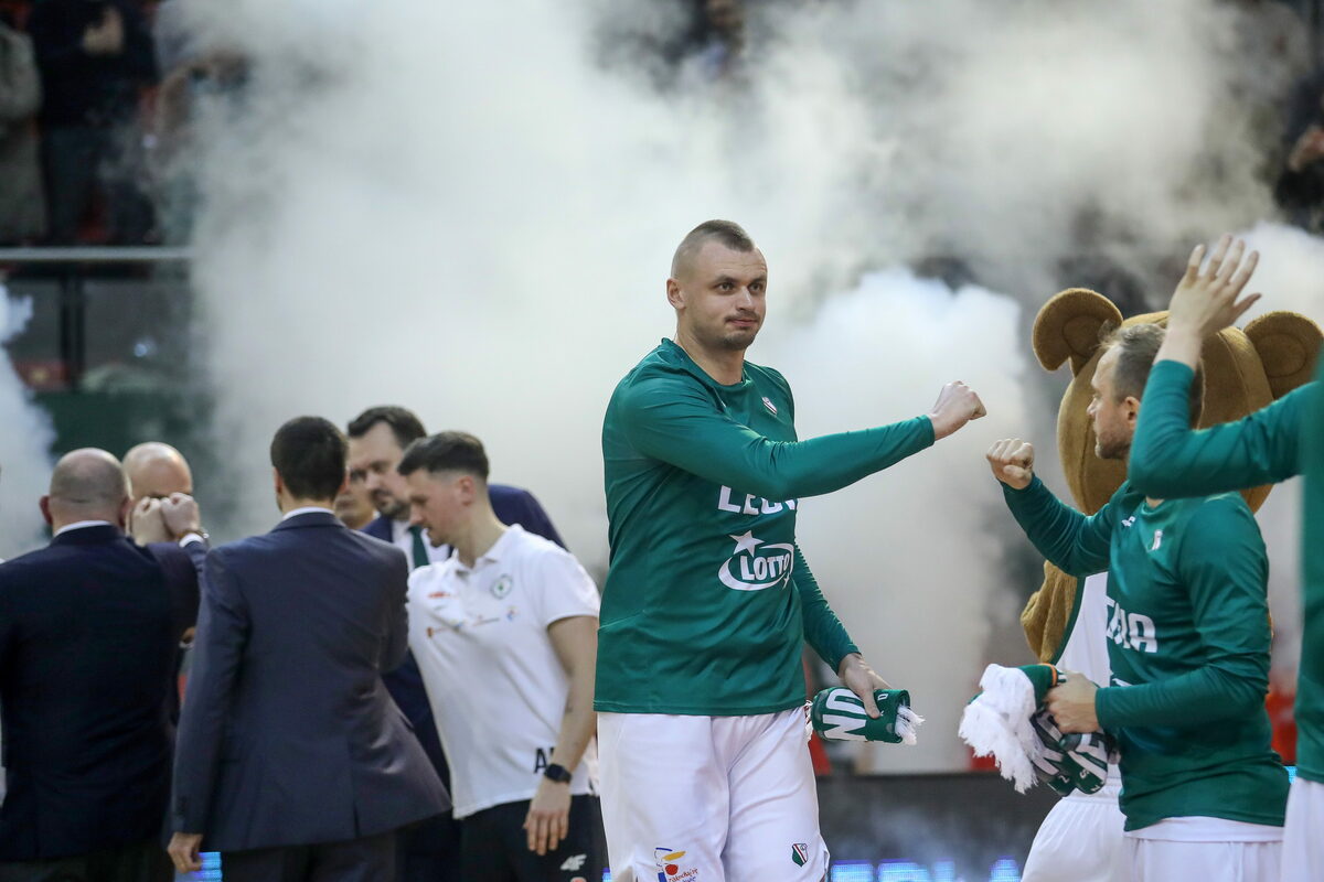 Dariusz Wyka