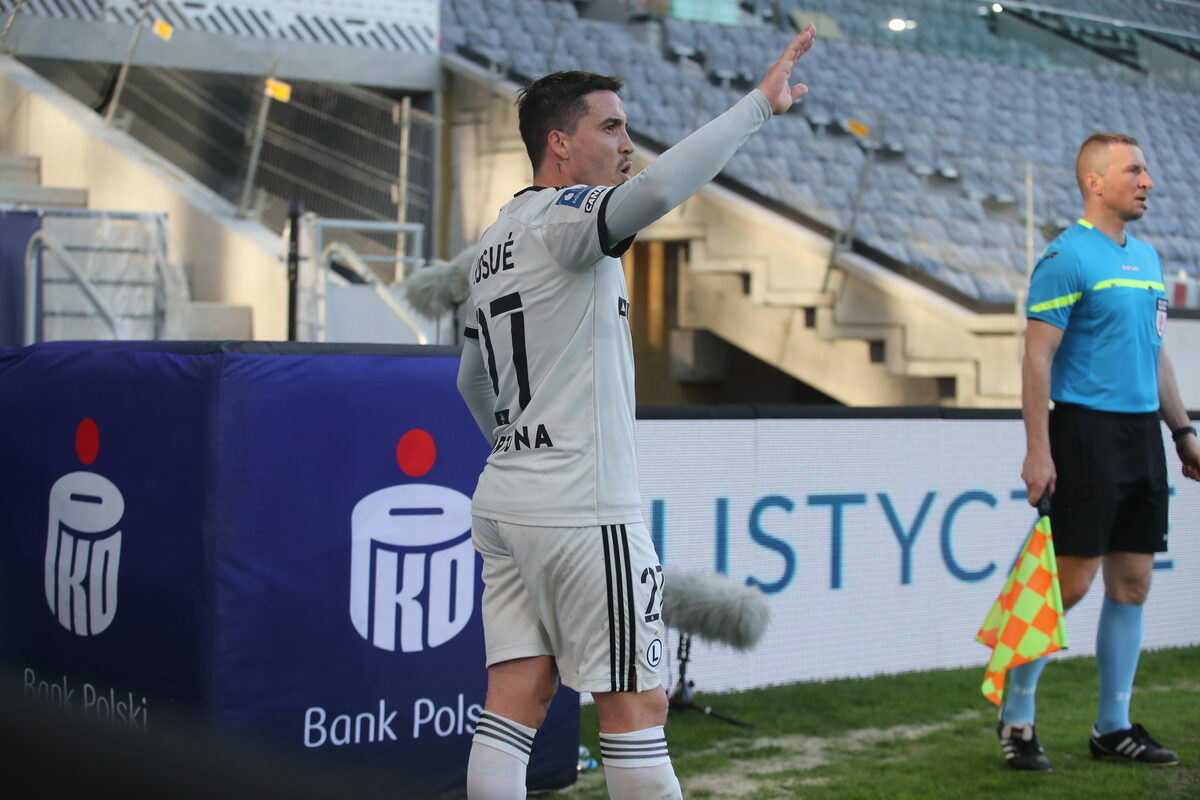 Josue Pesqueira