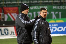 07pe_legia_lks1.jpg