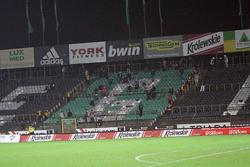 08pe_legia-lks1.jpg