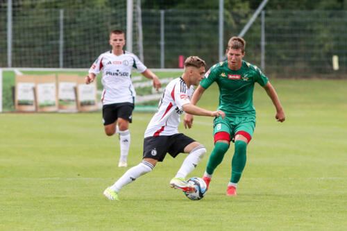 Legia II Warszawa - Warta Sieradz 0:1