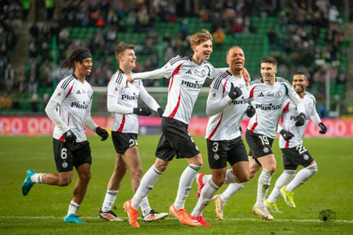 Legia Warszawa - Puszcza Niepołomice 2:0