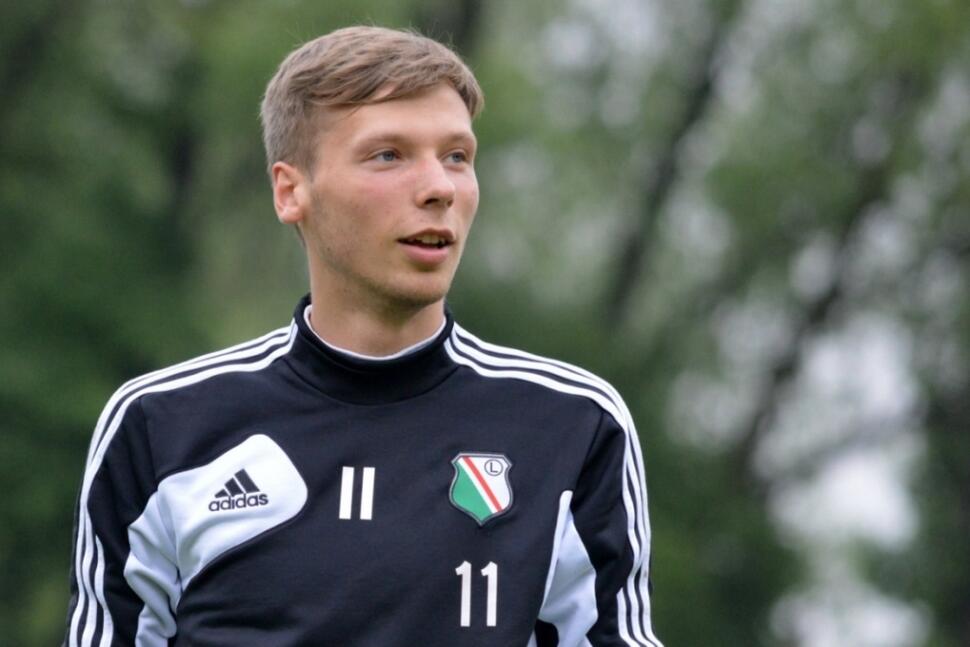 News: Wiktor Lasota szuka szczęścia w Championship