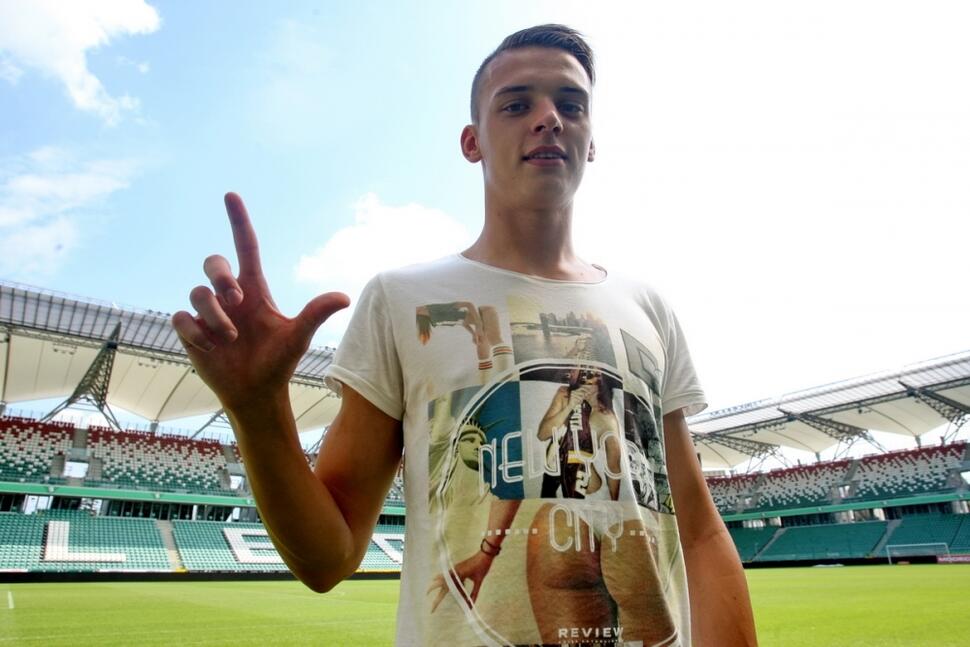 News: U-20: Wygrana ze Szwajcarią, gol Makowskiego