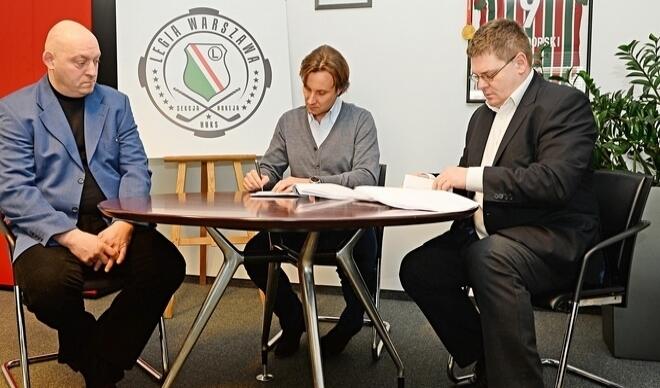 News: Sekcja hokeja podpisała umowę z Legią!