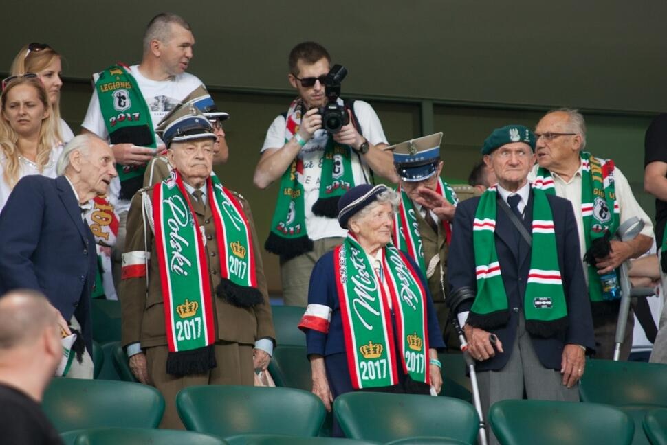 News: Fotoreportaże z meczu z Piastem