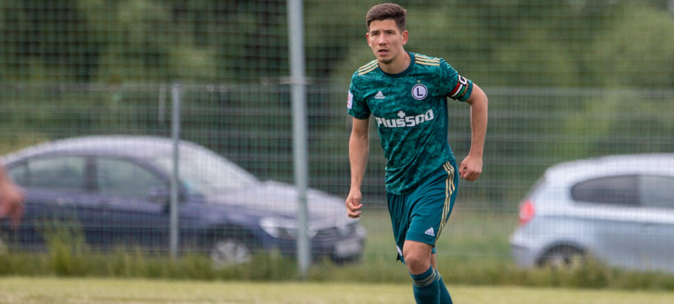 Mateusz Możdżeń Legia II Warszawa - Victoria Sulejówek 1:0