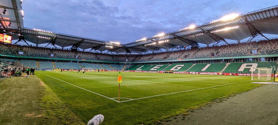 Legia - Caernarfon stadion Legii