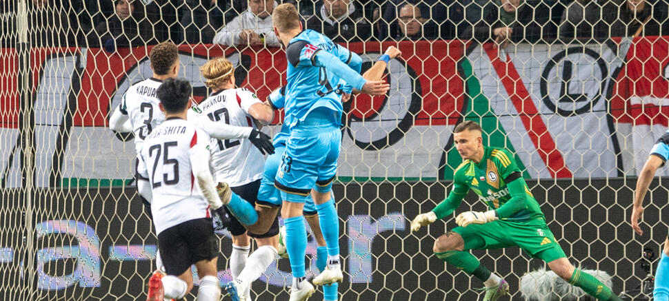 Legia - Lugano Kacper Przybyłko