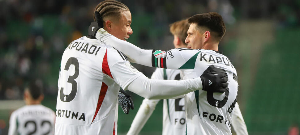 Steve Kapuadi Bartosz Kapustka Legia Warszawa - Puszcza Niepołomice 2:0