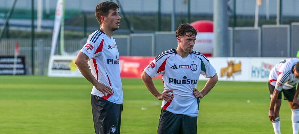 Mateusz Możdżeń Samuel Sarudi KS CK Troszyn – Legia Warszawa 1:3