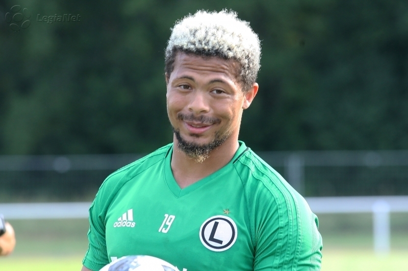 News: Legia obcina kadrę, czterech w rezerwach