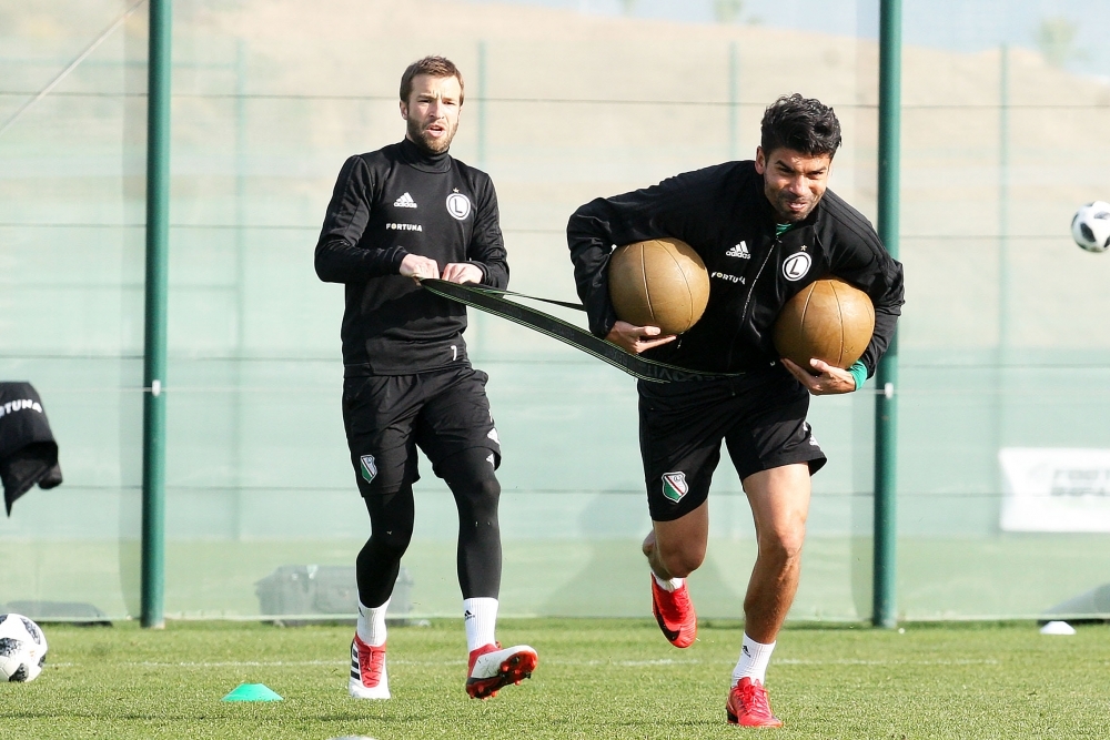 News: Eduardo - trudne początki gwiazdy