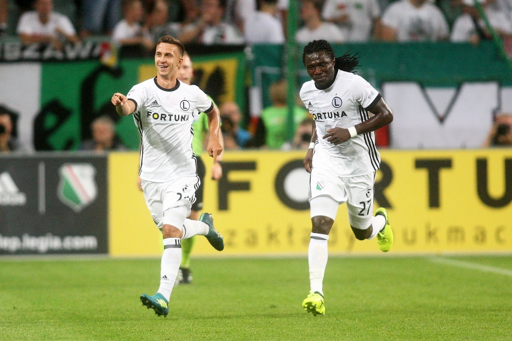 News: Legia - Piast Gliwice 3:1 (1:0): Ligowe przełamanie