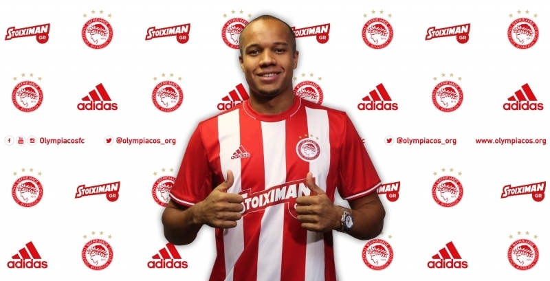 News: Vadis Odjidja-Ofoe w Olympiakosie