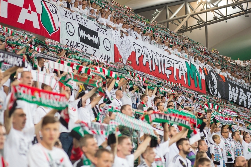 News: Fotoreportaże z meczu z AS Trencin