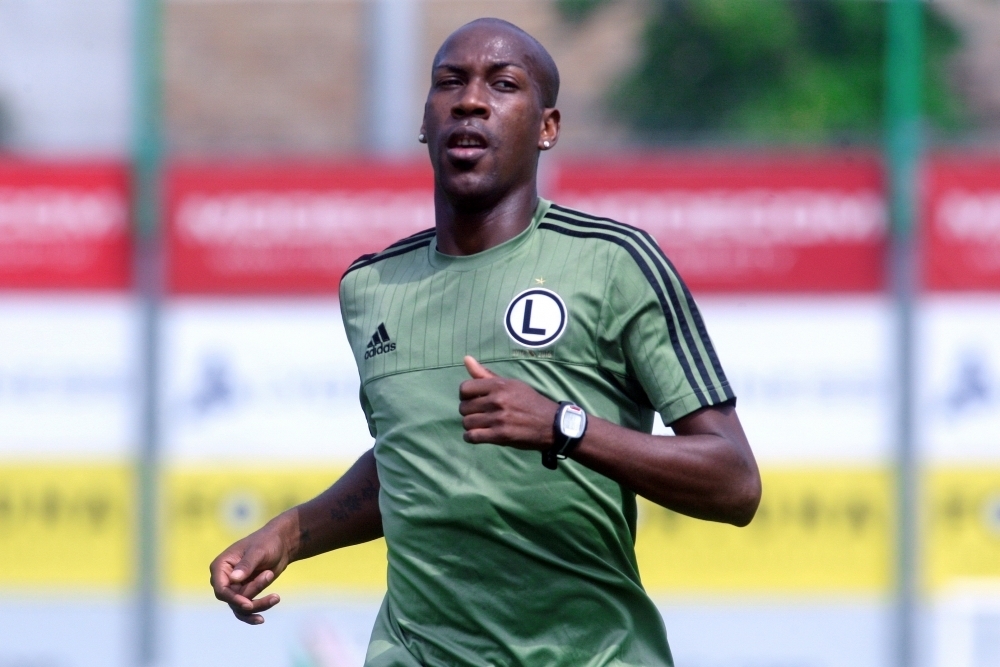 News: Steeven Langil: Legia to dobry klub