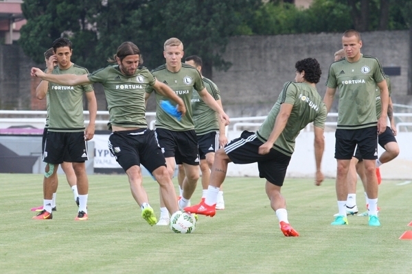 News: Żrinjski Mostar – Legia: Gorący wtorek w bałkańskim kotle