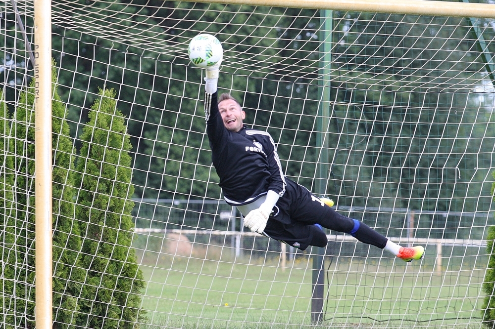 News: Niedzielny poranek w Warce