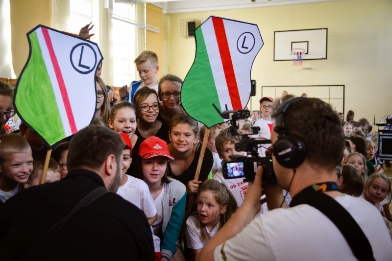 News: 100-lecie Legii w Szkole Podstawowej 225