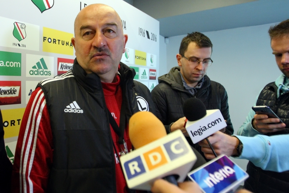 News: Stanisław Czerczesow: To Piast ma problem