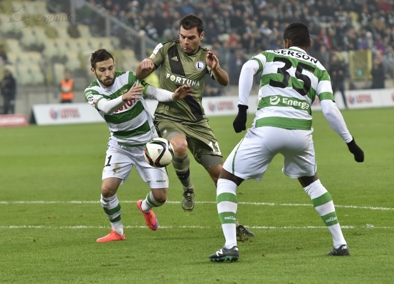 News: Legia - Lechia: Goście z nożem na gardle