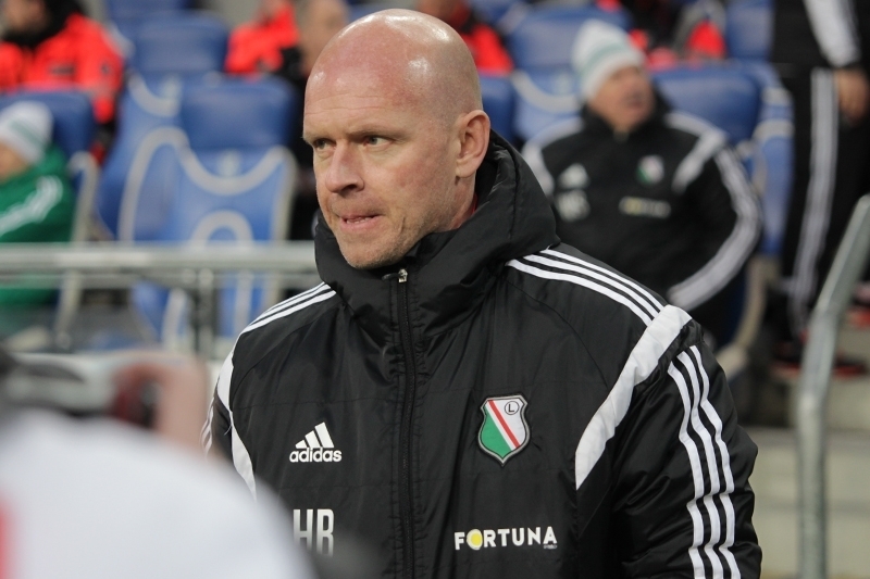 News: "PS":  Najgorszy wiosenny start od czterech lat