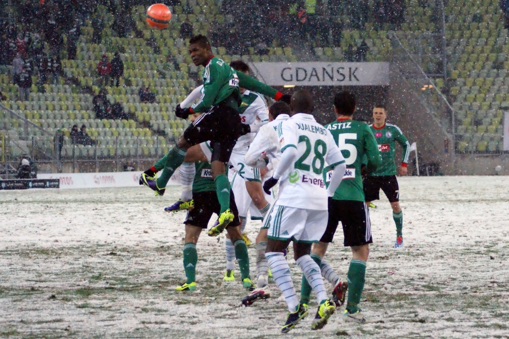 News: Lechia Gdańsk - Legia Warszawa 2:0 (1:0) - Zasypana Legia w Gdańsku