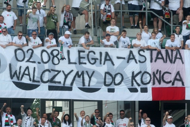 Doping kibiców Legii na meczu z Sandecją