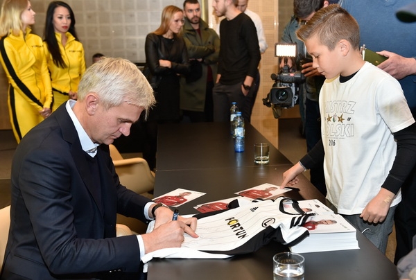 Jacek Magiera spotkał się z kibicami - „B(L)iżej Legii”