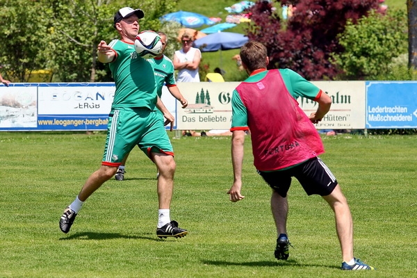 Leogang: Sztab szkoleniowy zmierzył sie z dziennikarzami