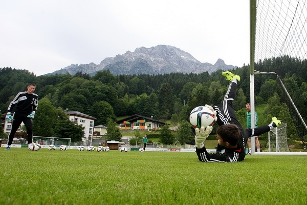 Leogang: Poranny trening bramkarzy