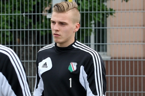 Legia testuje młodych bramkarzy