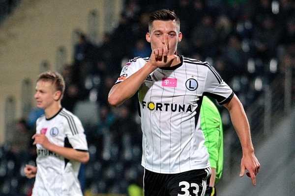Zawisza Bydgoszcz - Legia Warszawa 1:2 (0:2) - Nie bez kłopotów