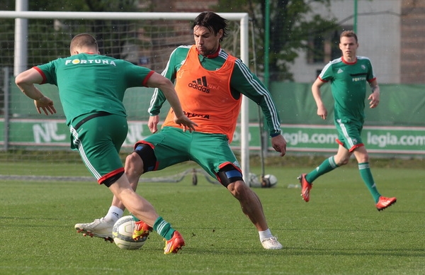 Powrót Dwaliszwilego, trenowali bez Guilherme i Orlando Sa
