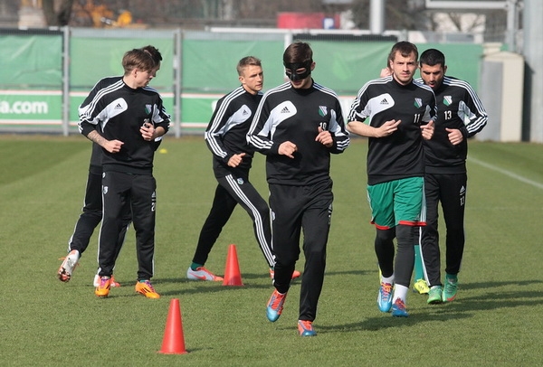 Trening wprowadzający z siatkonogą. Bez Astiza