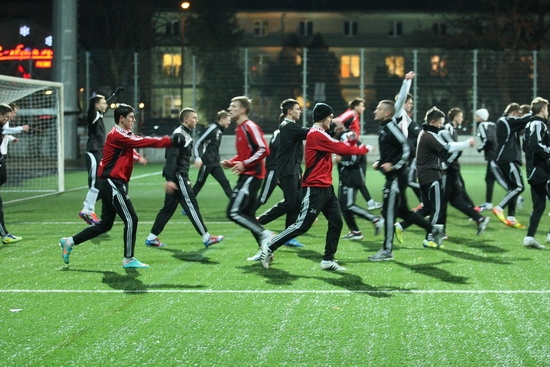 Młoda Legia wznowiła treningi w 36 osobowym składzie