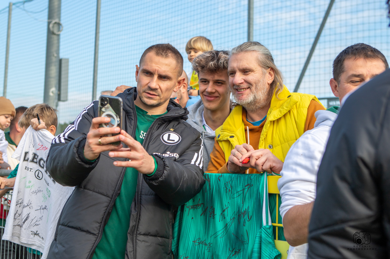 Trening Legii z kibicami