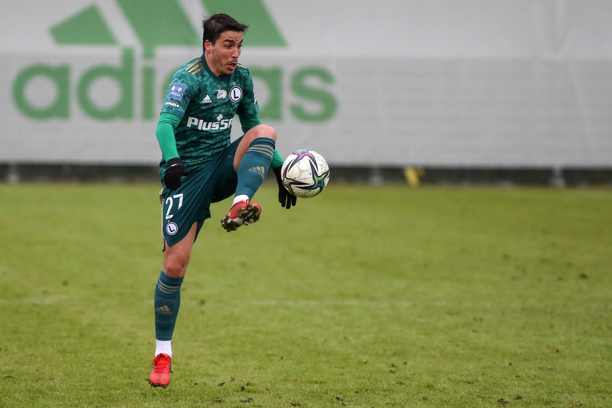 Josue Pesqueira