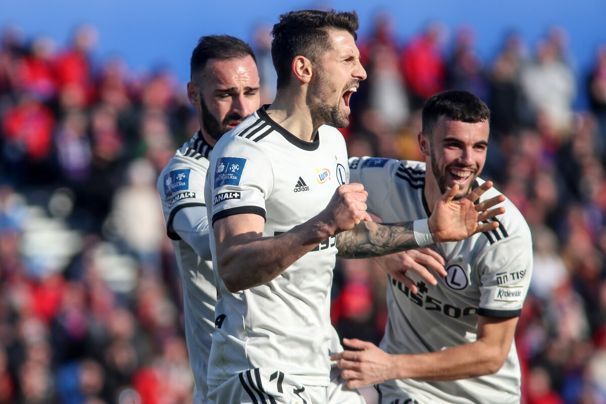Paweł Wszołek radość Legia