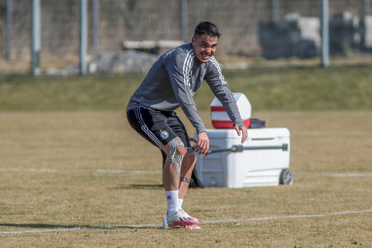Josue Pesqueira
