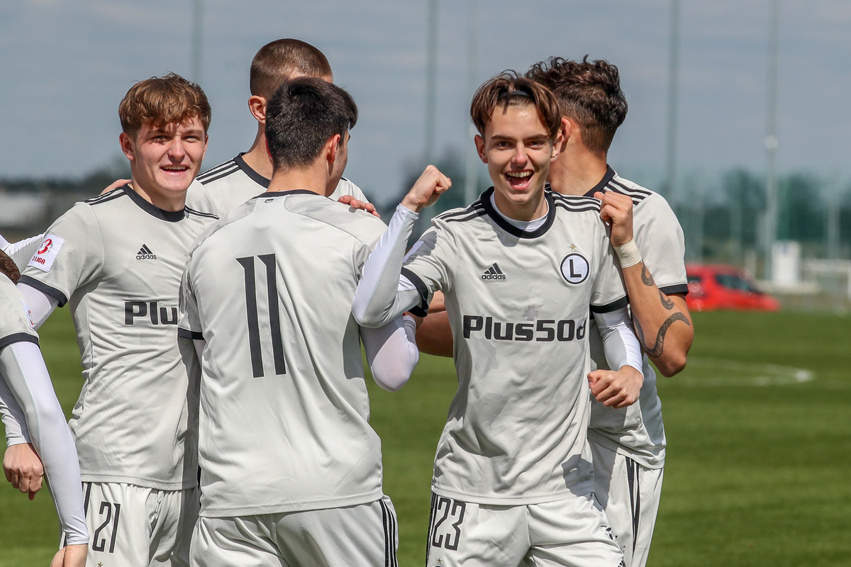 Legia II radość Igor Strzałek