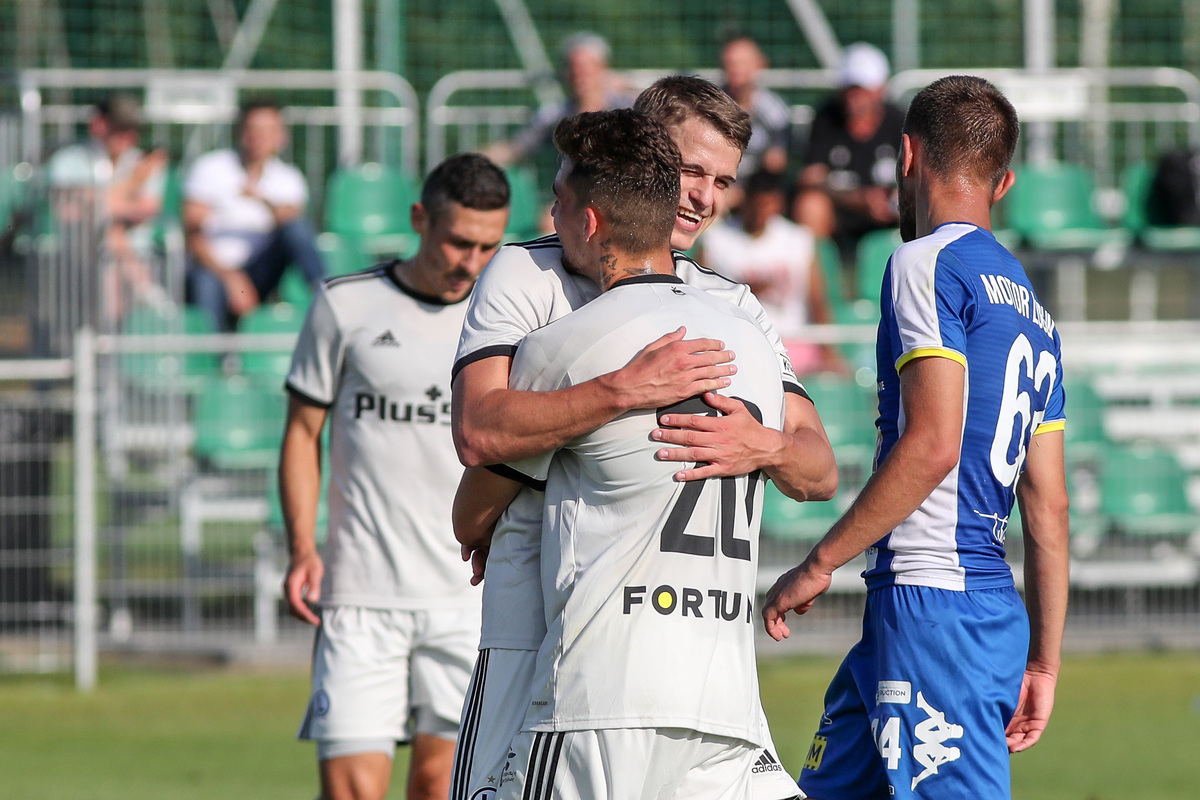 Maik Nawrocki Ernest Muci