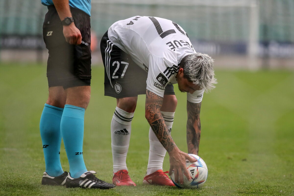 Josue Pesqueira