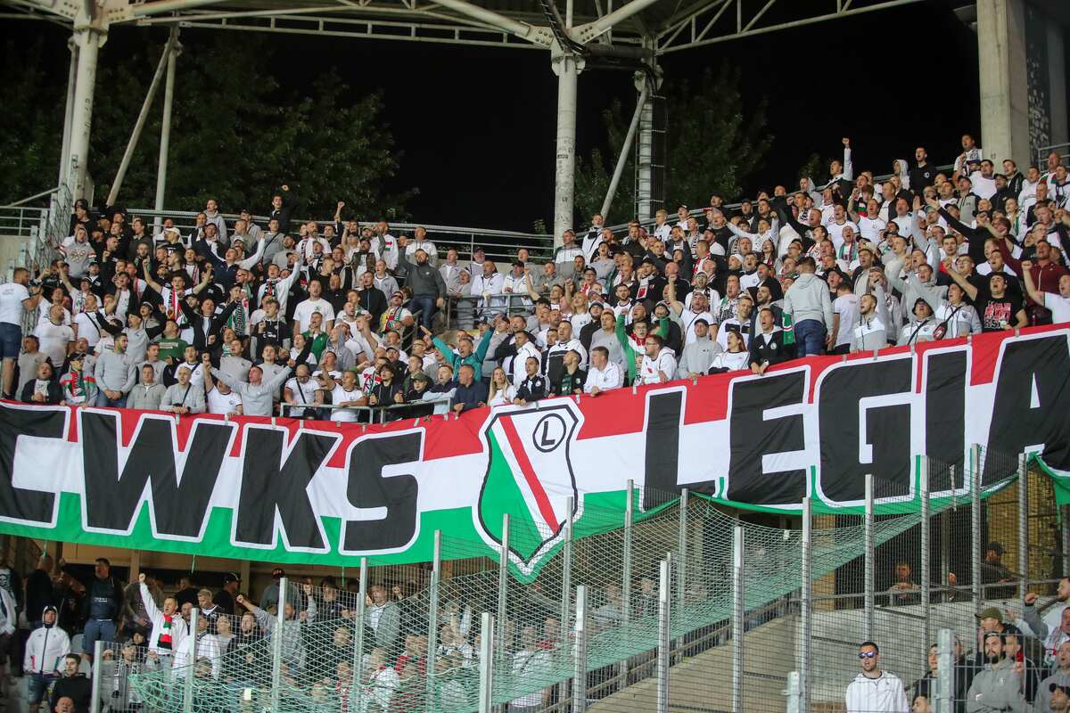 kibice Legii oprawy oprawa