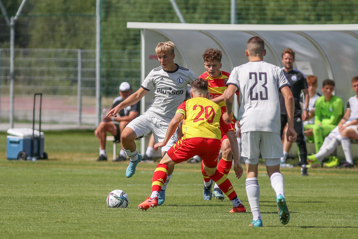 Kacper Knera