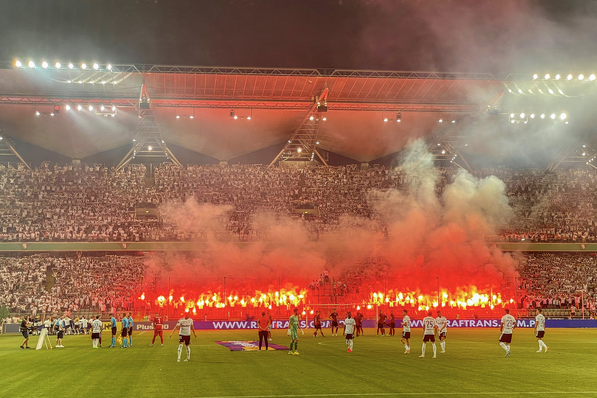 kibice Legii oprawy oprawa